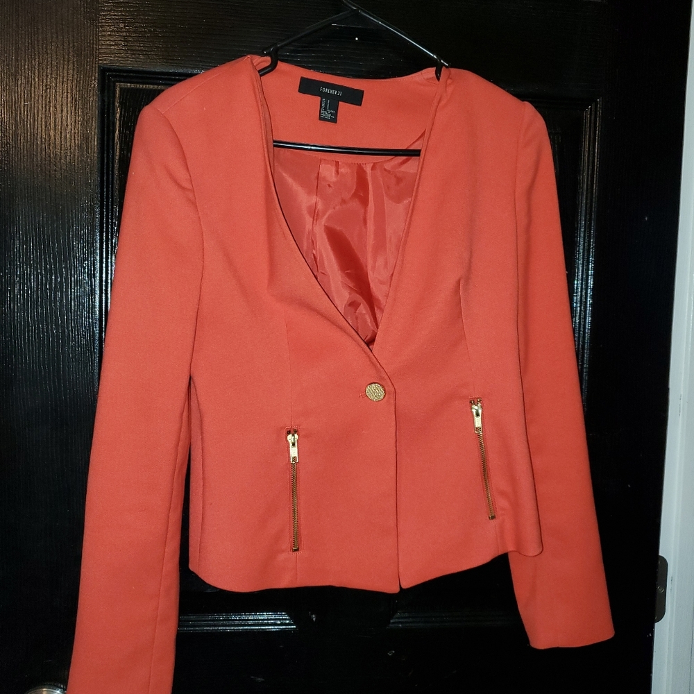 Beautiful jacket! - Picture 2 of 5